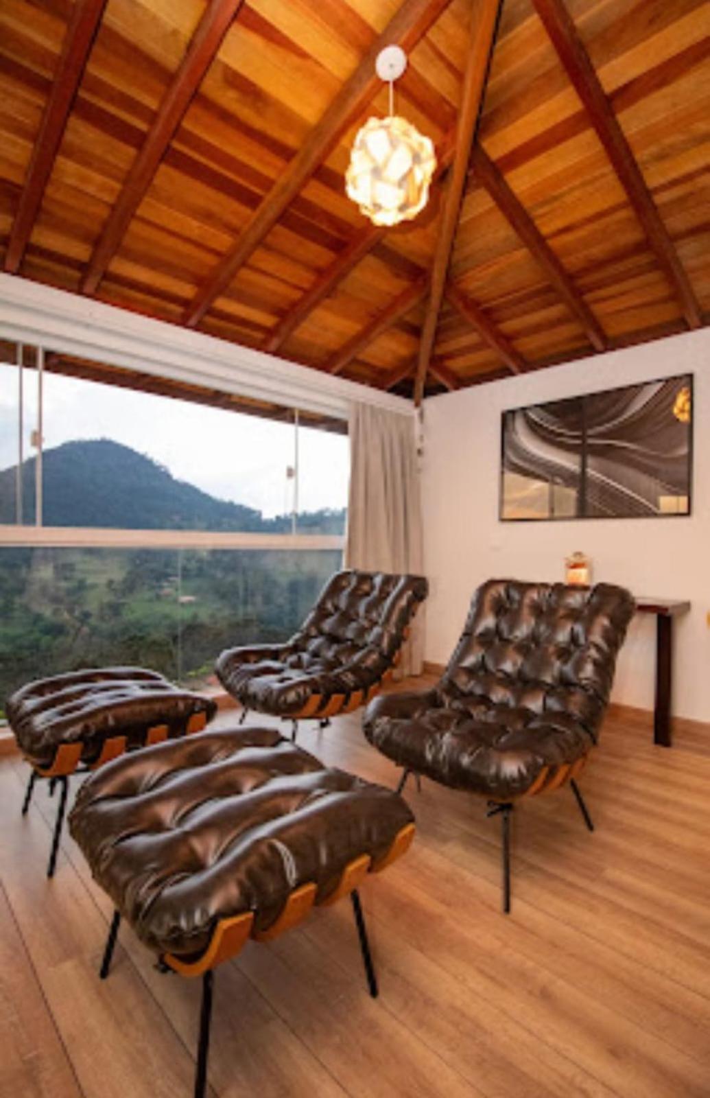 Pousada Colina Das Andorinhas Goncalves Luaran gambar